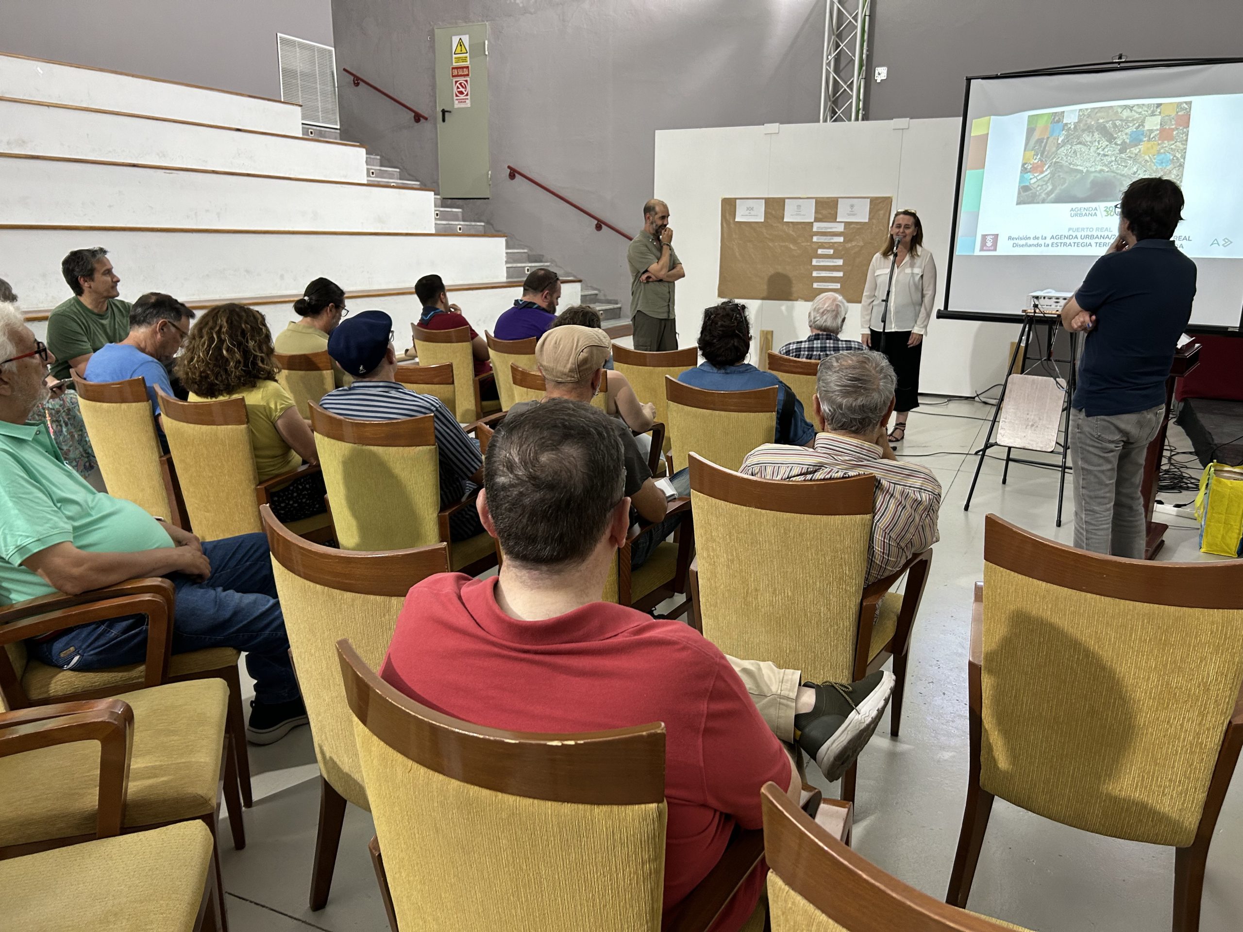 Gran Participación en el Taller de Revisión de la Agenda Urbana de Puerto Real: Juntos Construimos el Futuro de Nuestra Ciudad